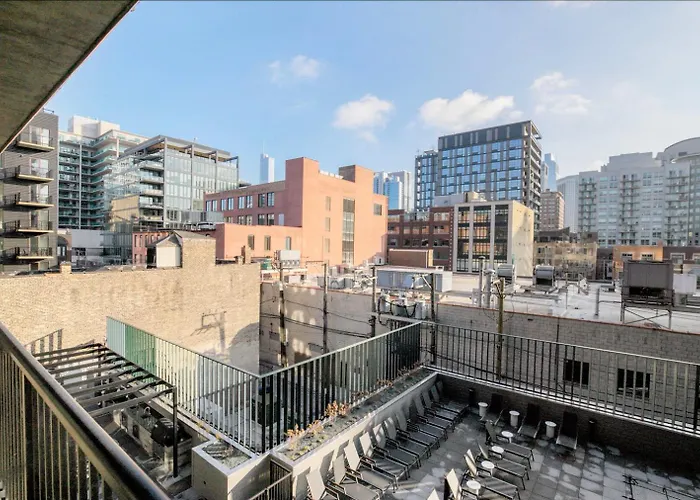 River North 1br W Pool Fitness 1 Block To L Chi-1039 Apartamento Chicago